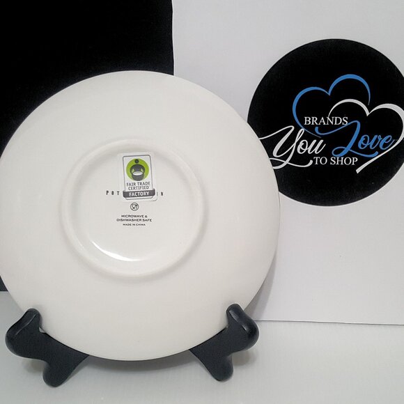 NEW Pottery Barn S/4 Shamrock Appetizer Plates NIB St. Patrick's Day Irish - Picture 5 of 5